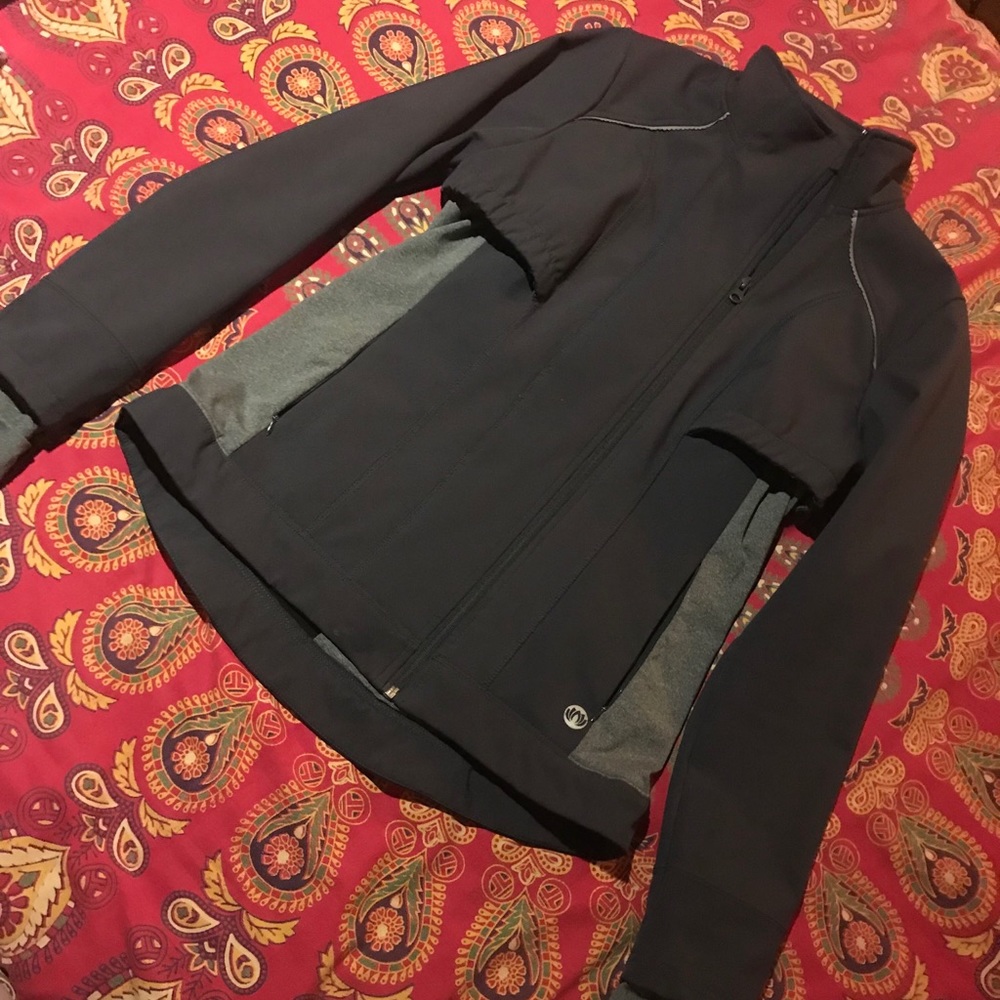 Mondetta soft shell jacket